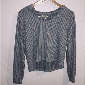 Small long sleeved shirt with hood